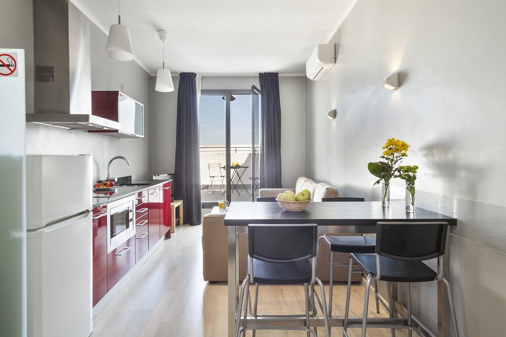 Fira Apartments By Gaiarooms برشلونة الغرفة الصورة